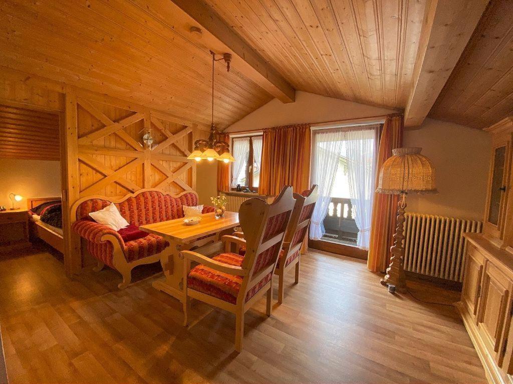 Ferienwohnung Emilia Mit Bergblick Ruhpolding Exterior foto