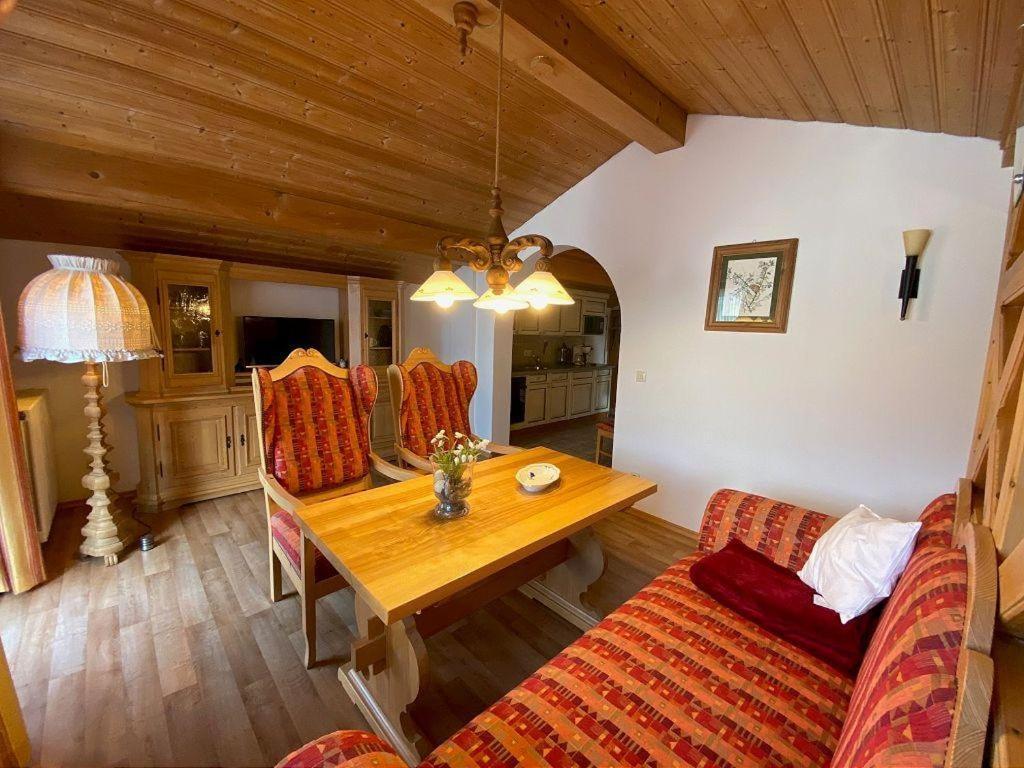 Ferienwohnung Emilia Mit Bergblick Ruhpolding Exterior foto